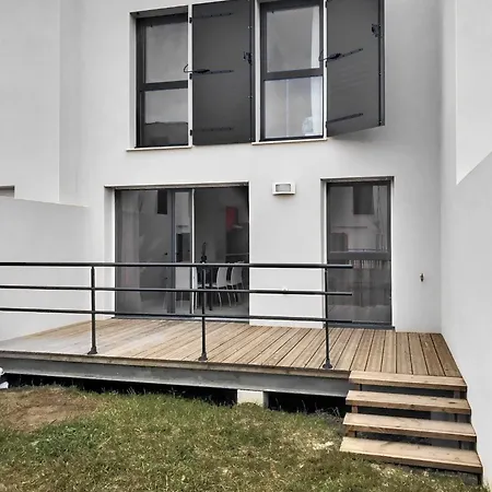 Roy Ld70 Villa *